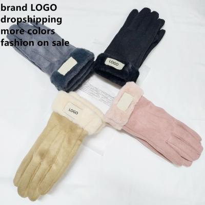 China Motocross Bike Workout 2022 Fashion Fashion Fur Riding Leather Natural Gloves Real Logo Brand New Design Free Customizable Warm Soft Gloves For Women for sale