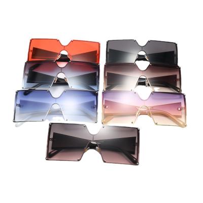 China Fashion sunglasses European and American personality large square quadrangle glass frame best selling women's sunglasses for sale