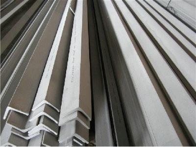 China Equal Type 316L Stainless Steel Bar Pickled Finished / SS Angle Bars for sale