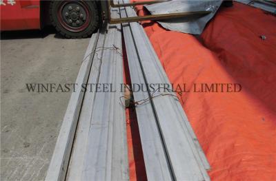 China 316L Unequal Stainless Steel Angle Bar Pickled ASTM A479 Hot Rolled for sale