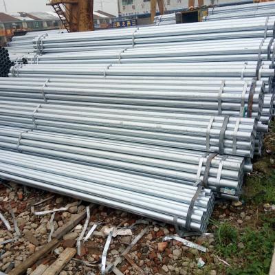 China Hot Dipped Galvanized Steel Round Pipe / Welded GI Pipe Custom Diameters Zinc Coating for sale