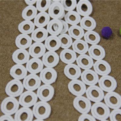 China Sustainable Three Rows Of Circles Embroidery Lace Trim Crochet Cotton Water Soluble Lace For Garment for sale