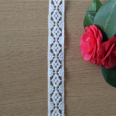 China Viable white water soluble african lace for wedding dress guipure lace for sale