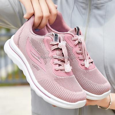 China New fashion trend wholesale autumn foreign trade women's shoes breathable soft bottom women's sports shoes running shoes for sale