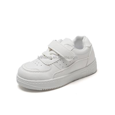 China Boys And Girls Sports Shoes Light Weight Wholesale White Stain Children'S Casual Leather Soft Bottom Baby Shoes New for sale