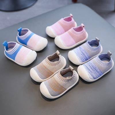 China Other shoes 1-3 year old new baby toddler spring and autumn soft bottom breathable non-slip knitted baby shoes for sale