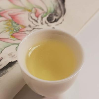 China 2021 Ripe fragrant bamboo green leaf tea leaves china green tea bulk order loose tea good zhuyeqing tea for sale