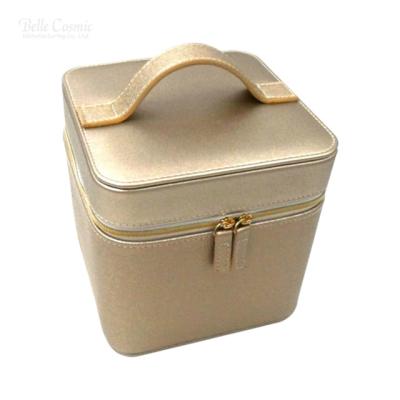 China Normcore / Minimalist High Quality Lightweight Gold Outdoor Hard PU Cosmetic Case Large for sale