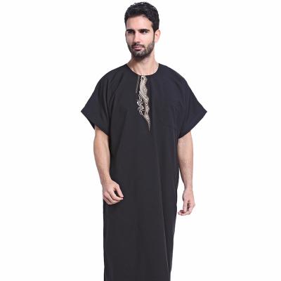 China Modest Muslimah Styling 2021 Wholesale Middle East Muslim Men's Short Sleeve Arabic Long Robes Plus Size Islamic Clothing for sale