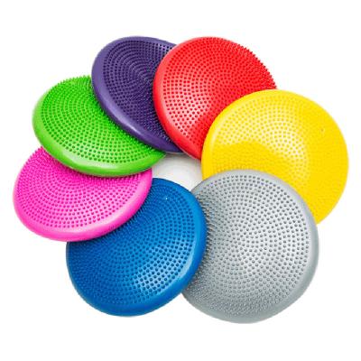 China Yoga Exercises 33cm PVC Shaking Seat Yoga Massage Balance Protective Disc Shimmy Pad Inflatable Balance Cushion for sale