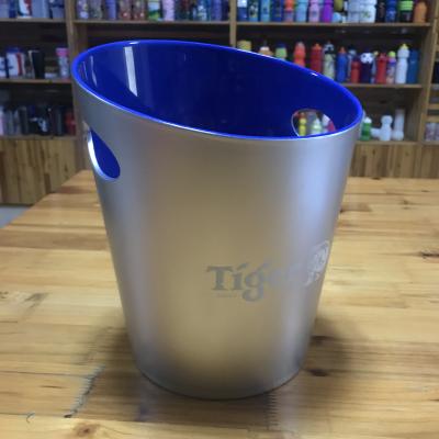 China Viable Top Selling High Quality Custom Logo Bevel Connection 3.5L Plastic Beer Ice Buckets For Beer Thicken PS Double Handle for sale