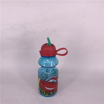 China Sustainable Plastic Space Drinking Bottle BPA Free With Handle for sale