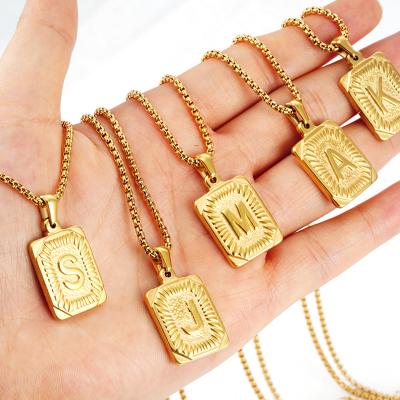 China CLASSIC Gold Plated Stainless Steel Letter Necklace Chain Name Initial Initial Pendant Necklace for sale