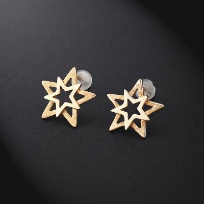 China CLASSIC 2021 Design Summer Style Trendy Gold Plated Studs Earrings For Women for sale