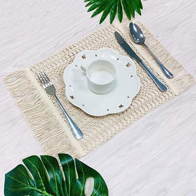 China Sustainable Custom Place Mats For Restaurants , Macrame Wedding Cotton Square Woven Place Mat for sale