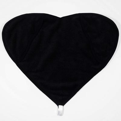 China Face Cleansing Heart Shaped Washcloth With Hand Pockets For Easy Use Cleansing Cloth Makeup Remover Magic Towel for sale