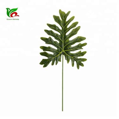 China Indoor Popular Home Decor Plastic Philodendron Leaf Decoration In 2 Sizes for sale