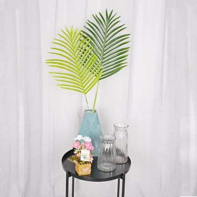 China Home Decor Hawaii Palm Leaf Artificial Palm Tree Leaves Tropical Leaves Artificial Faux Foliage for sale