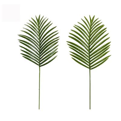 China New Design and Low MOQ New Design Artificial Plastic Leaf Foliage Home and Garden Decoration Indoor Fake Ornament Palms Small Mini for sale