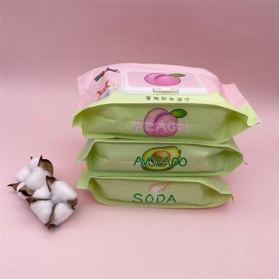 China 60Pcs Nonwoven Makeup Remover Face Eye And Lip Makeup Wet Wipes Spunlace Wholesale Natural Oil Free Makeup Cosmetic Facial Cleansing Wet Wipes for sale