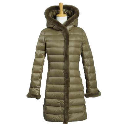 China Latest Design Fox Fur Coat Breathable European Down Jacket Winter Jacket For Women for sale