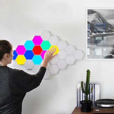 China Modern 6 Pcs Color RGB Led Function Remote Control And Touch Hex Quantum Honeycomb Light for sale