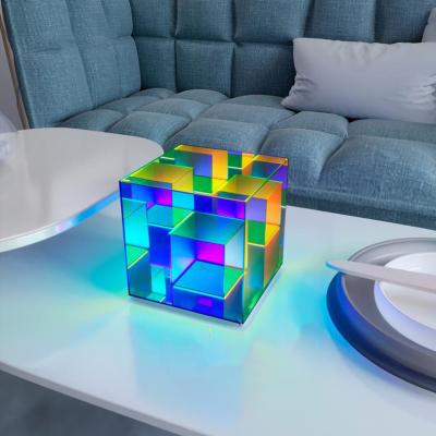 China Runshun Modern Free Sample Cheap Price Rubik's Cube Modern Unique Designer Rechargeable Rgb Led Table Lamp for sale