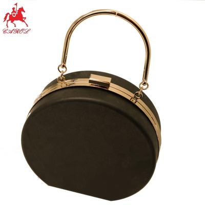 China Custom Gold Plated Frame Eco-Friendly Irregular Design Metal Frame Evening Clutch Bag Clutch Box Purse Classic Kiss Frame With Handle for sale