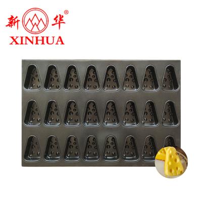 China Factory Sustainable Triangle High Quality Chinese Cheese Molds Industrial Bakeware Trays for sale