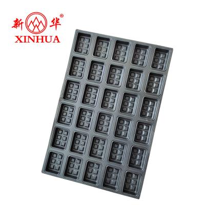 China Sustainable Kitchen Waffle Mold Non-Stick Amazon Cake Molds Steel Waffle Makers Industrial Bakeware Bakeware for sale