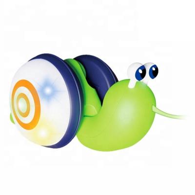 China Cute Children's Toy Lovely Snail Toddler Gift Pull Push Push/Drag Toys With Light for sale