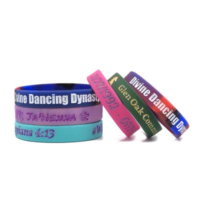 China Custom Sports Supplier Gym Men Color Elastic Silicone Tools Woven Wristband for sale