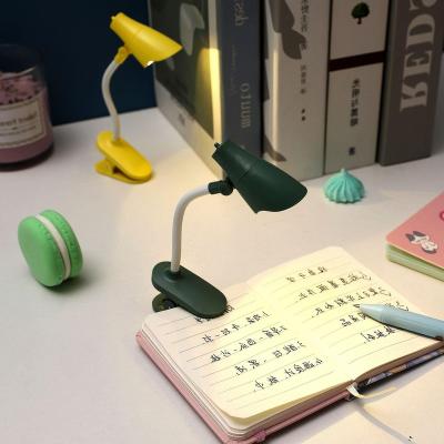 China 2021New Simplicity small cute table clip lamp modern mini-portable creative manual bracket can change the angle at will for sale