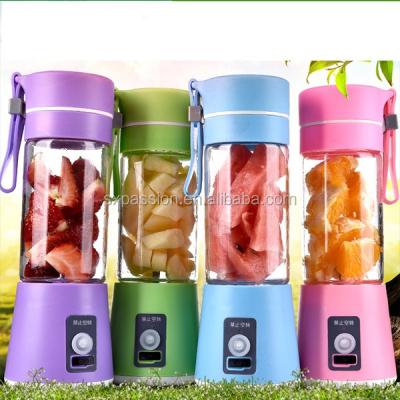 China Electric Personal Blender Fruit Smoothie Blender USB Grinding Mixing Blender Chop with USB Charger for sale