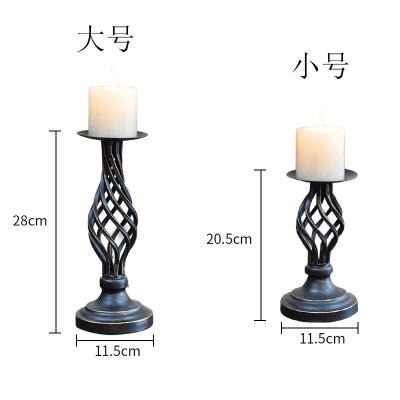 China Antique Luxury European Candlesticks Vintage Stand Black Holders Twist Nordic Candlestick Candlestick for sale