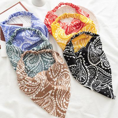 China Fashion Women Headband RARA Women Paisley Printing Triangle Scarf Headband Custom Design Elastic Bandana Headband for sale