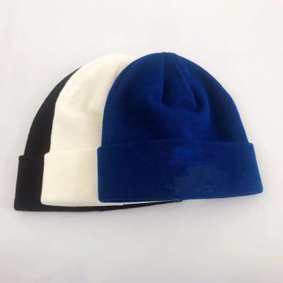 China COMMON Wholesale Custom Simple Logo Embroidery Label Solid Color Thick Winter Knitted Hats Fisherman Beanie for sale