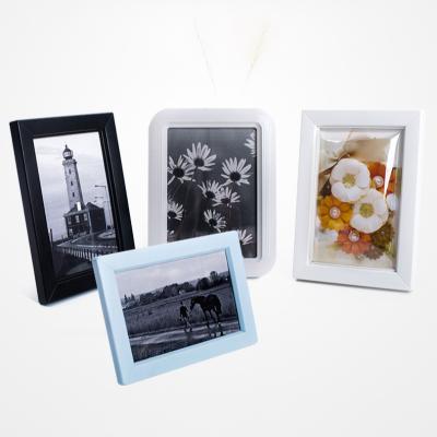 China Simple And Concise Customized Environmentally Friendly Creative Retro Photo Desktop Frames for sale