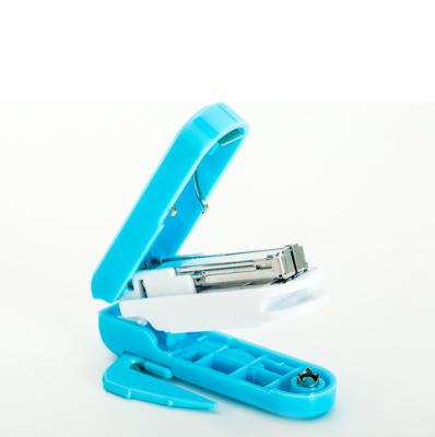 China Fine Mini 2022 New Simple Design 4 Multifunctional in 1 Mini Stapler with Single Hole Punch for sale