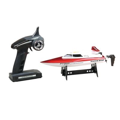 China Kids Remote Control Radio Control Toys Four Way Remote Control Speedboat Powered RC Boat Kits With Charger for sale