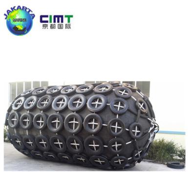 China Protect Boat Marine Fenders Marine Rubber Floating Rubber Fenders for sale