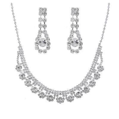 China FASHIONABLE Full Of Diamond Zircon Drop Necklace Earrings Wedding Ornaments Shooting Jewelry Set for sale