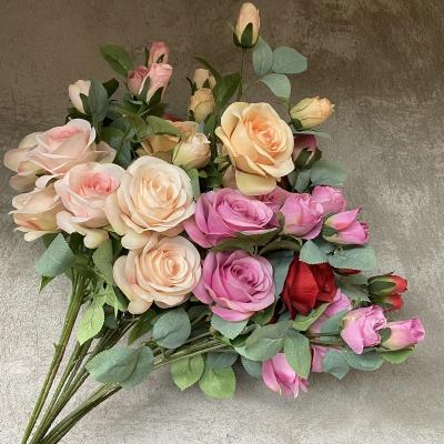 China Wholesale Indoor Dry Flower Bouquet TONGFENG 4 Rose Artificial Silk Wedding Party Photography Props Head Decorative Props for sale