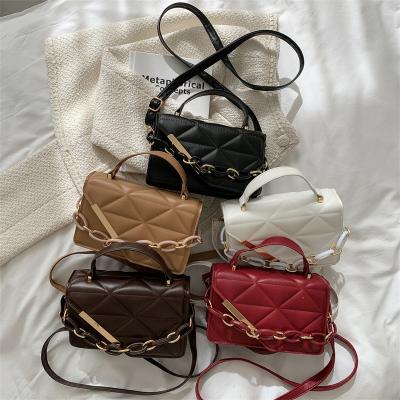 China Daily Used Ladies Chain Handbag Brand Designer Cartoon Decorative Shoulder Bag PU Leather Cross - Body Shoulder Bag for sale