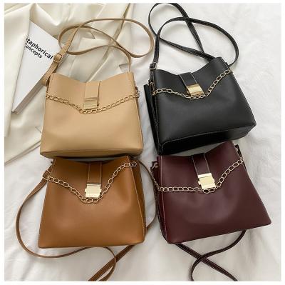 China New Durable Unique Women's Tote Handbags Retro Fashion One Color Pure Shoulder Tossed Leisure Bucket Bag for sale