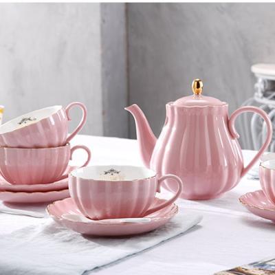 China Viable British Luxury Nordic Style Tea Set Afternoon Teapot Coffee Cup Set European Ceramic Home Gift Box for sale