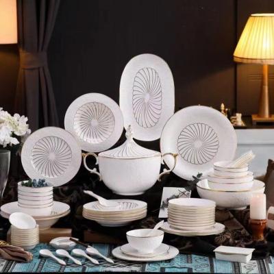 China Viable Wholesale Custom Designs Excellent Porcelain Dinner Sets Bone China Ceramic Dinner Sets New for sale