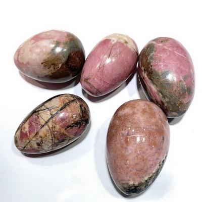 China China Rose Oval Decorated Mineral Stone Crystal Egg Of Treat Quartz Prizes for sale