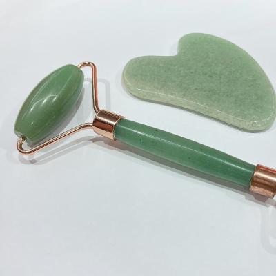 China Factory Wholesale Natural Polished Jade Stick Crafts Tools Wand Crystal Facial Massage Roller from China for sale