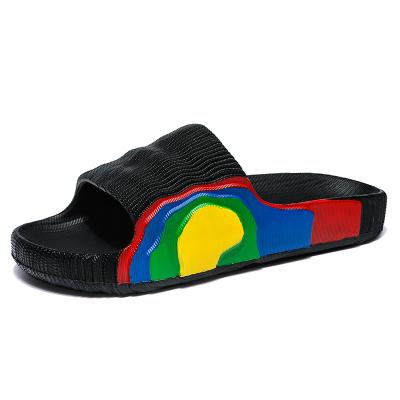 China Fashion trend high quality men and women color fashion soft unique slippers indoor and outdoor casual sports slippers for sale